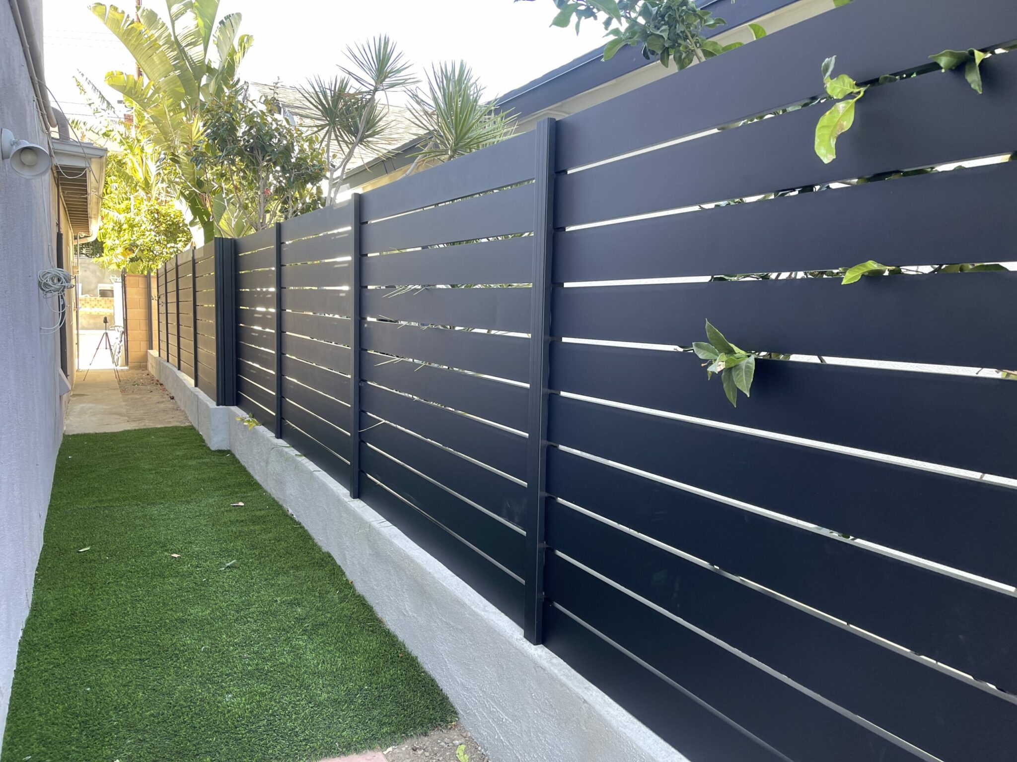 Aluminum Fence Privacy Protection
