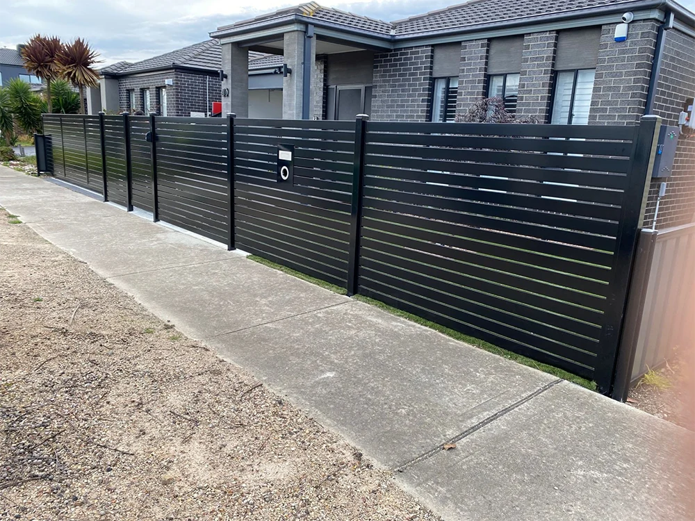 Aluminum Slat Fence