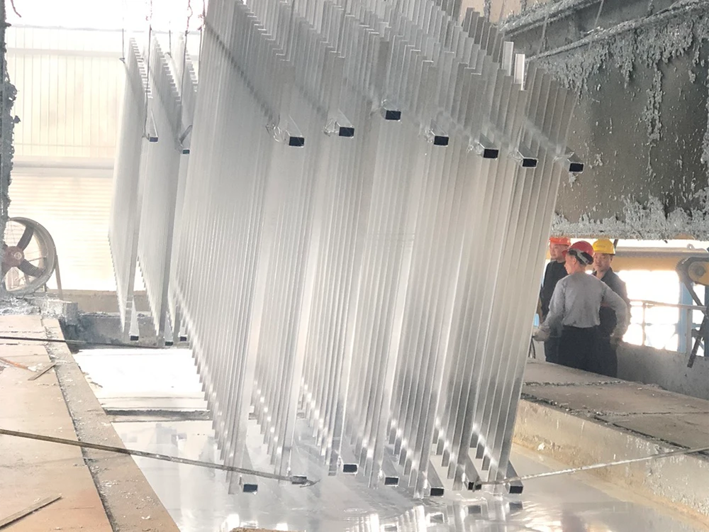 Fence Processing Techniques - Hot-Dip Galvanizing