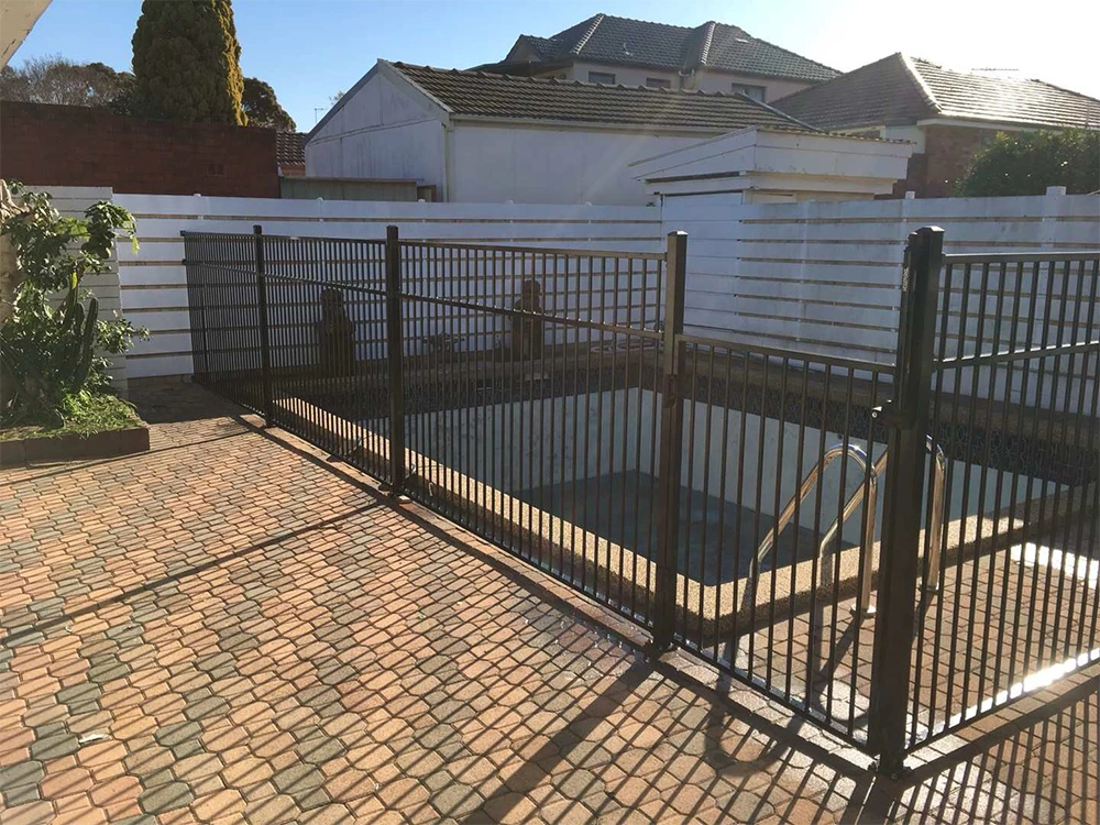 Aluminum Pool Gate